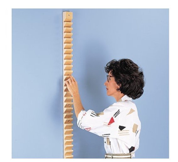 Shoulder Ladder made of lacquered natural wood