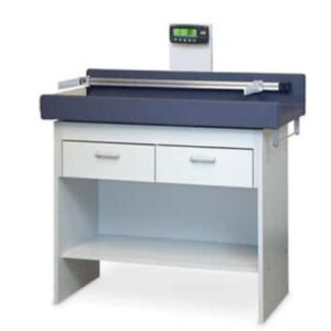 4941 Pediatric Exam Table With digital scale is battery or plug-in