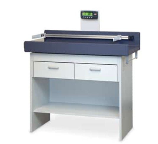4941 Pediatric Exam Table With digital scale is battery or plug-in