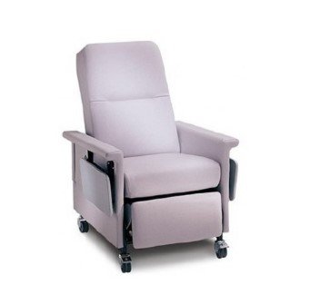 Champion Manufacturing 586 XL MANUAL RECLINER, STD VINYL 3 INCH CASTERS